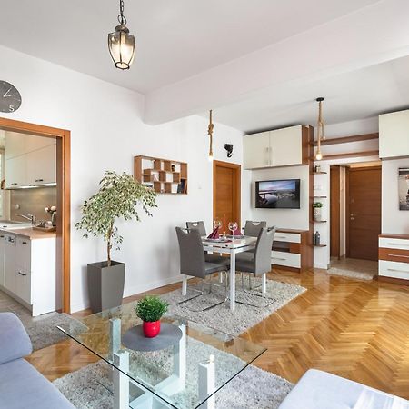 Apartment Dolce Casa ヴァルナ エクステリア 写真