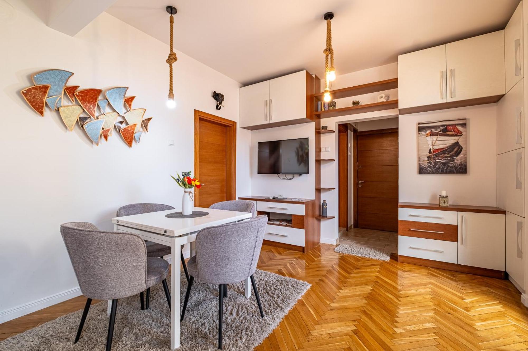 Apartment Dolce Casa ヴァルナ エクステリア 写真